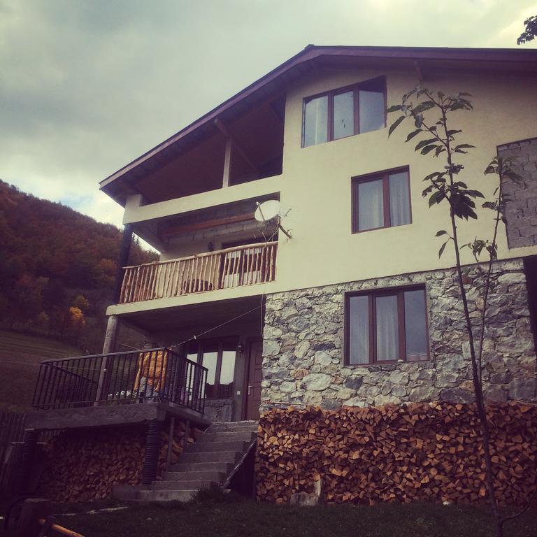 Sakhli Laghamshi Otel Mestia Dış mekan fotoğraf