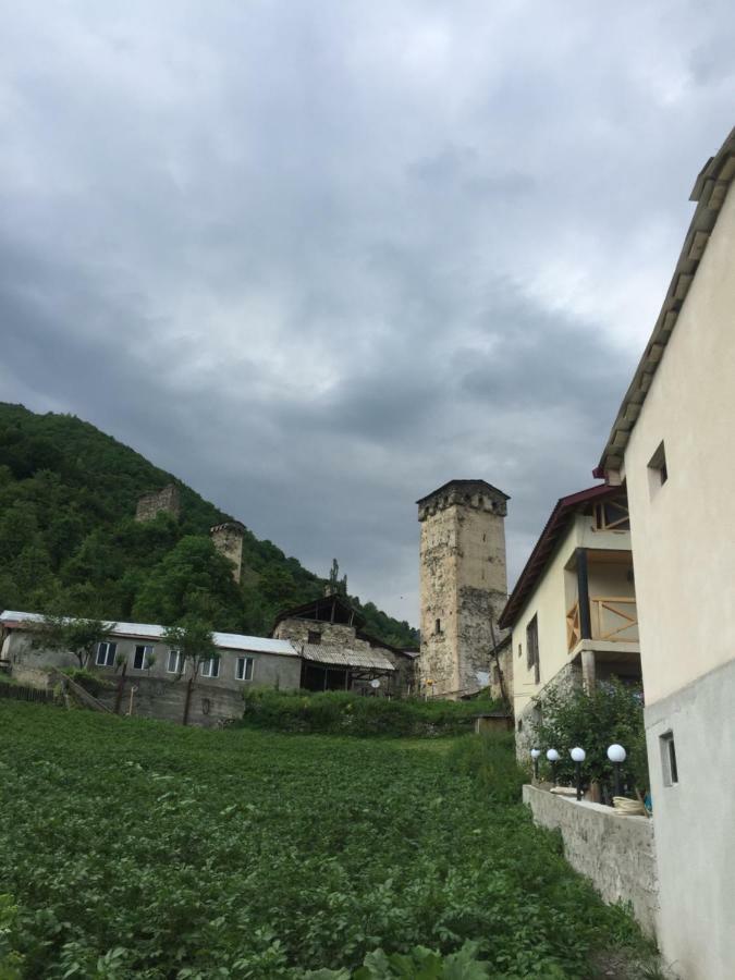 Sakhli Laghamshi Otel Mestia Dış mekan fotoğraf